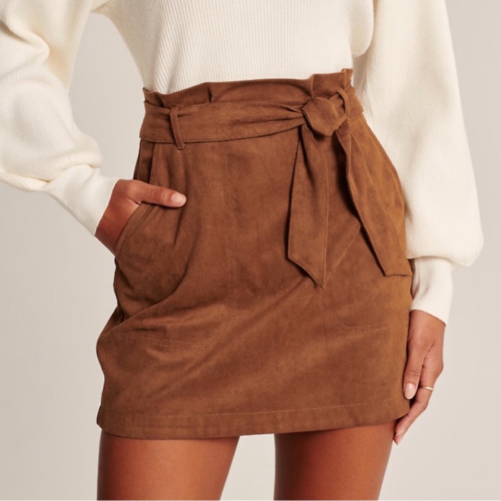 Abercrombie&f Fitch vegan suede mini skirt
